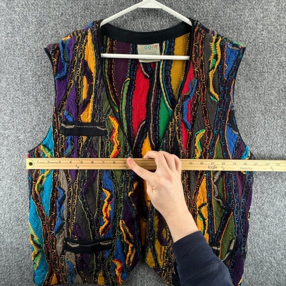 Coogi Medium Cotton Colorful Australia Knit Sweater Vest Sleeveless 3D ** - Picture 8 of 16